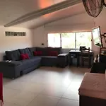 Dpto Funcional A 5 Min Del Centro En 1Er Piso