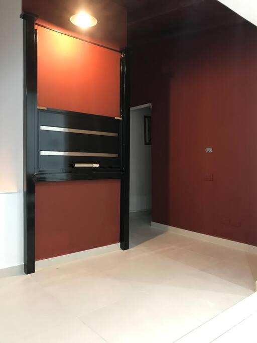 Dpto Funcional A 5 Min Del Centro En 1er Piso Apartment *